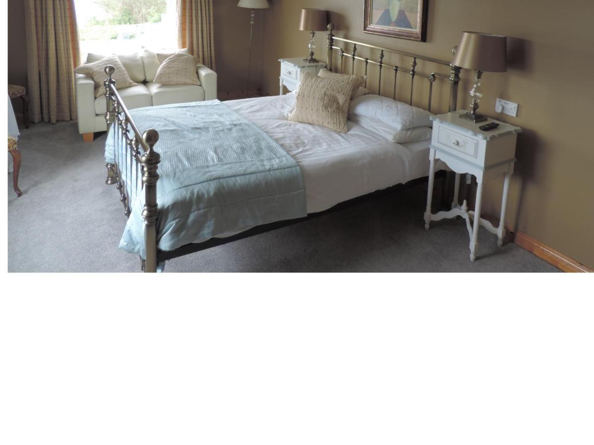 Ouvane Falls Inn Ballylickey Room photo